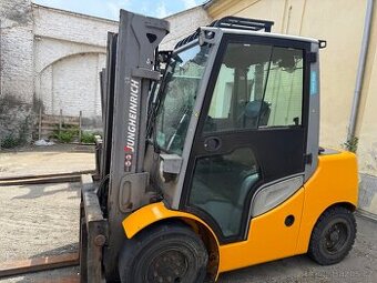 VZV Jungheinrich DFG 550s r.v. 2019, pozicionér, zdvih 3,3 m
