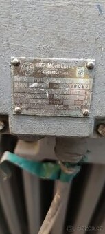 3 HP 3 fázový indukční motor (MOT 3 ~) - 1