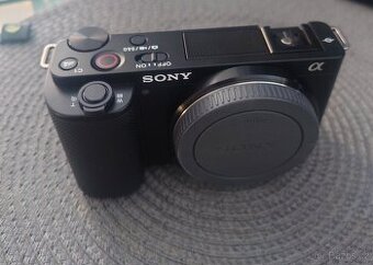 SONY Alpha ZV-E10 - faktura a záruka - koupen červen25