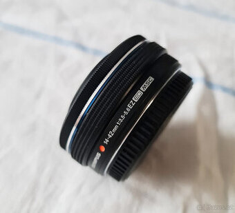 Olympus M.ZUIKO 14-42 mm f/3,5-5,6 EZ-M1442EZ Pancake