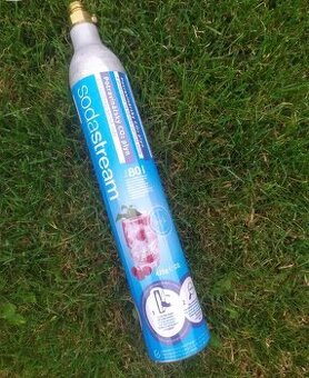 Výměna plné sodastream bombičky
