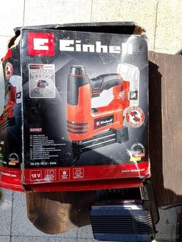 Einhell Aku hřebíkovačka TE-CN 18-Li