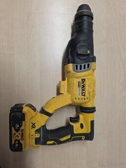 Aku vrtací kladivo Dewalt DCH263