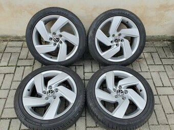 Alu kola vw 5x112 r17 7,5j et51 letni pneu 225/45/17 - 1