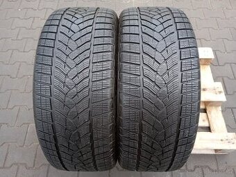 275/45/21 zánovní zimní pneu goodyear