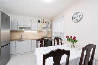 Prodej bytu 2+1 po rekonstrukci v klidné lokalitě Hodonína –