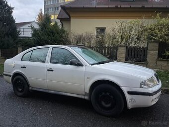 Škoda Octavia 1.8 92 KW. el.okna, centrál, STK do 07/2026