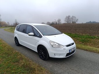 Ford S-Max 2.5i TURBO / 162KW /  VÝHŘEV / KLIMA / SERVIS /