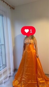 Prodám společné šaty