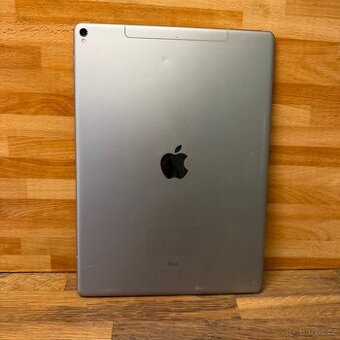iPad Pro 12,9” 64GB, 2. generace (rok záruka)
