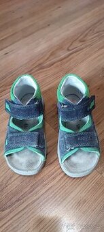 Sandály Superfit vel. 25