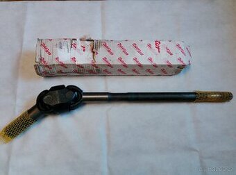 Poloosa s homokinetickym kloubem Zetor.