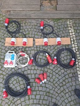 Zásuvková skříň s chráničem+ Prodlužovací kabely