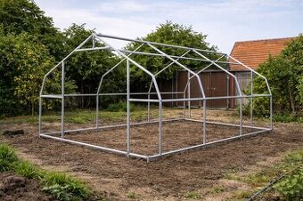 Koupím Zahradní Fóliovník