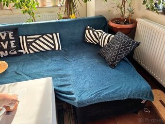 Hezká sedačka LUGNVIK z Ikea