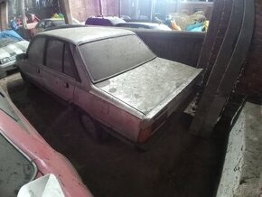 Peugeot 505 2.2 GTI samosvor - 1