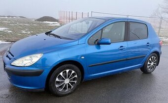 Peugeot 307 1.6 Benzín 80kw servisovaný vůz. ČRpůvod