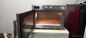 Profi mikrovlnná trouba