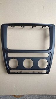 Rámeček autorádia Octavia 2