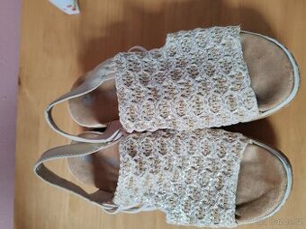 Prodám dámské sandály Rieker velikost 38