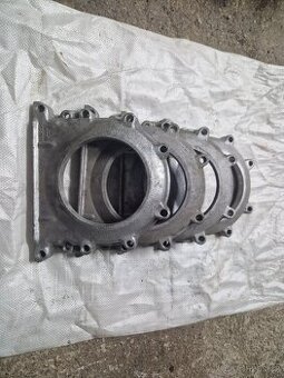 Zadní vika motoru zetor crystal