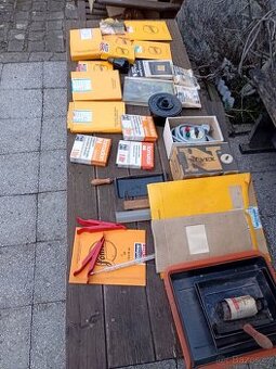 Kompletní set pro vyvolávání fotografií – zvětšovák + příslu