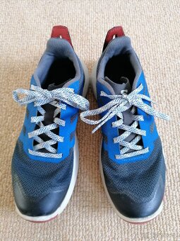 Modrá dětská běžecká obuv Salomon, v. 36