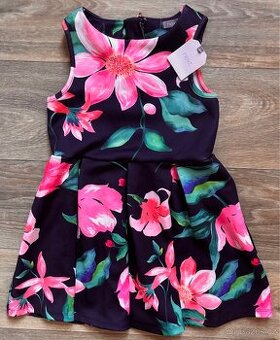 Luxusní holčičí nové šatičky Next vel.104