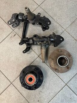 Otočný čep, náboj Tatra 87