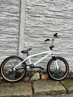 BMX kolo