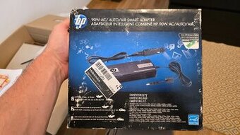 Cestovní adaptér pro HP laptop do auta - 90W