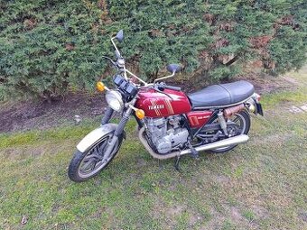 Yamaha XS 400
