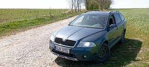 Škoda Octavia Scout - 1