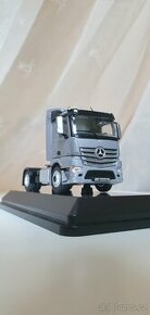 Model kamionu Mercedes Benz