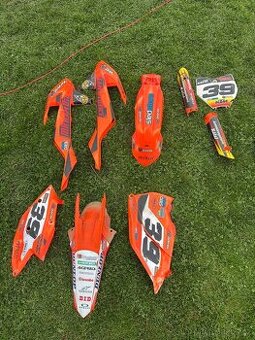 Plasty KTM, sada plastů