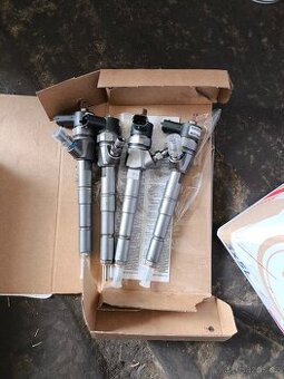 Repasované vstřiky Bosch  0445110243, Opel, Saab, fiat