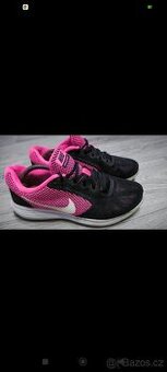 Tenisky Nike 40 - 1
