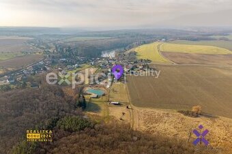 Prodej pozemků 5615 m2 - Ujkovice, ev.č. 02112 - 1