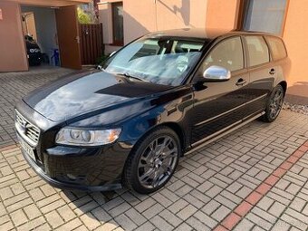 Volvo V50 D3 R-Design