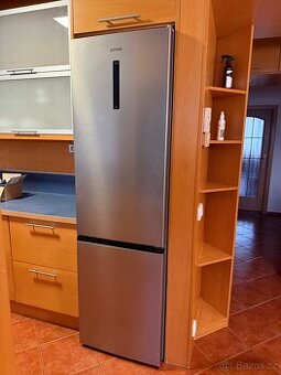 Zánovní lednice Gorenje NRC6204SXL4 ConvertActive