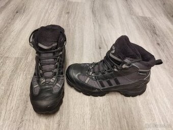 boty Adidas Primaloft Climaproof vel. 39 1/3 - 1