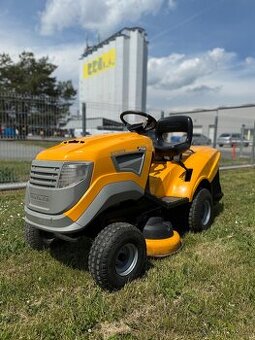 Zahradní traktor stiga estate