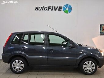 Ford Fusion - benzín } KOUPÍM.