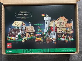 LEGO 10332 Středověké náměstí