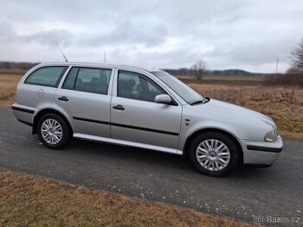Škoda Octavia Combi 1.8T 110Kw