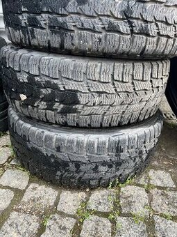 215/60/R17C Nokian zimní