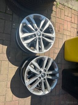 Prodám alu kola Hyundai i30 17"v5x114.3, 7J, ET-53