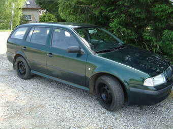 Škoda Octavia 1 combi 1.6i - 74kW, STK 2/2027
