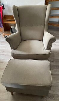 Kreslo a podnožka IKEA