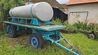 Cisterna na vodu za traktor